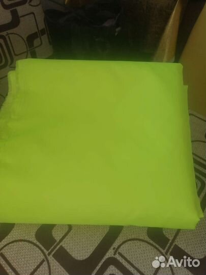 Отрез ткани плащевка