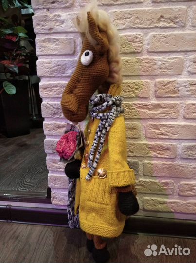 Конь В Пальто