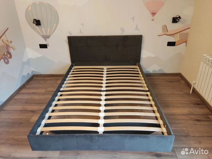 Парящая кровать двуспальная