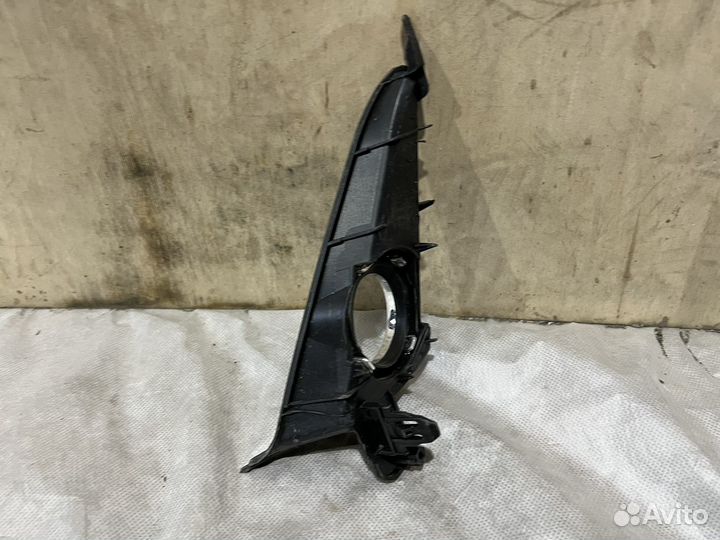 Накладка противотуманной фары lexus gx460