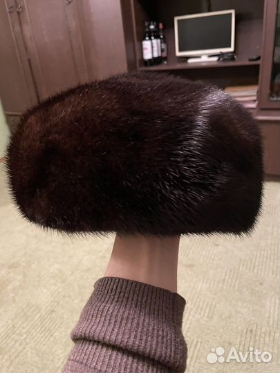 Берет женский норковый