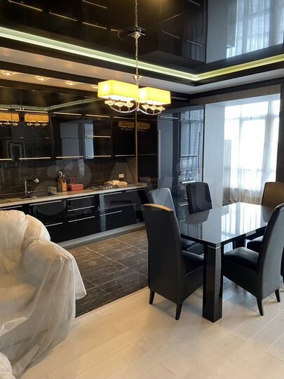 2-к. квартира, 85 м², 5/8 эт.