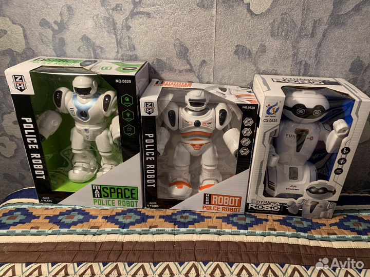 Робот Полицейский новый
