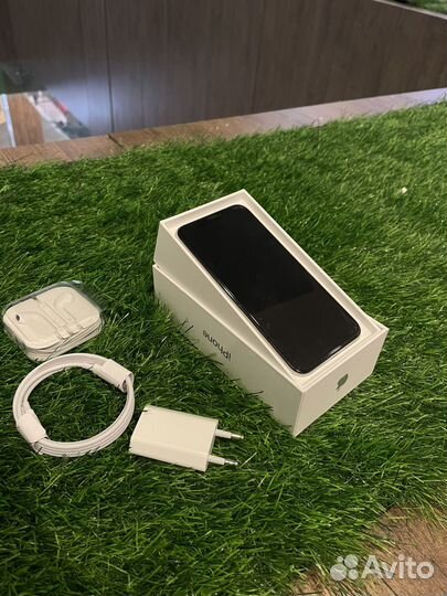 iPhone X, 256 ГБ