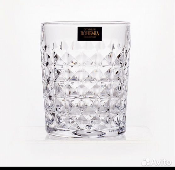 Хрустальные стаканы