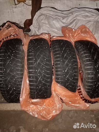 Nitto Therma Spike 185/65 R15 88T