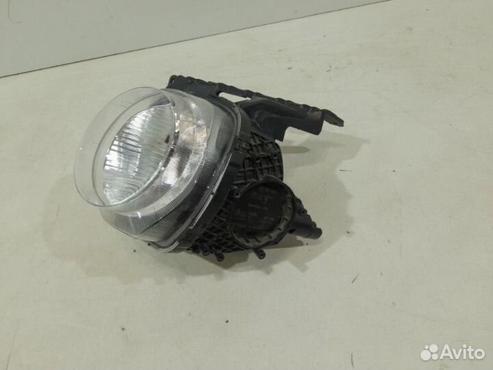 Фара левая Nissan Juke F15 2011