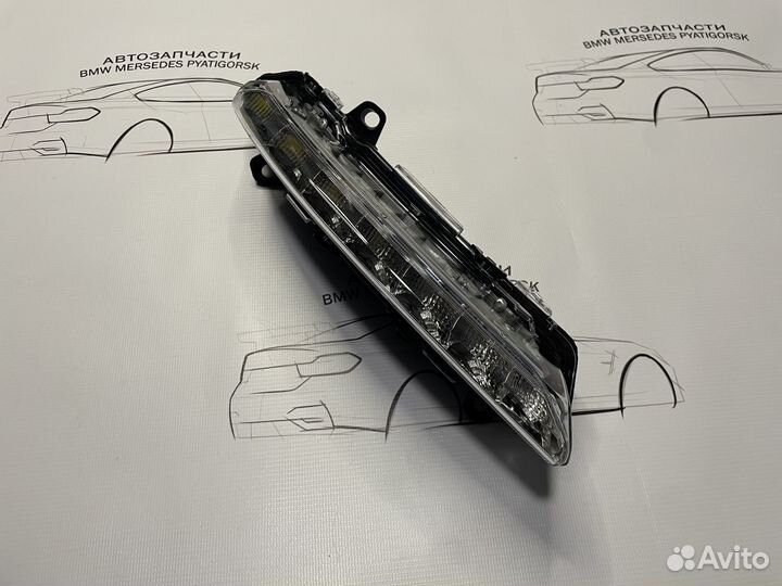 Правый дневной ходовой огонь Mercedes W221 W204
