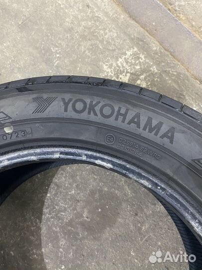 Yokohama BluEarth-XT AE61 235/55 R17 103W