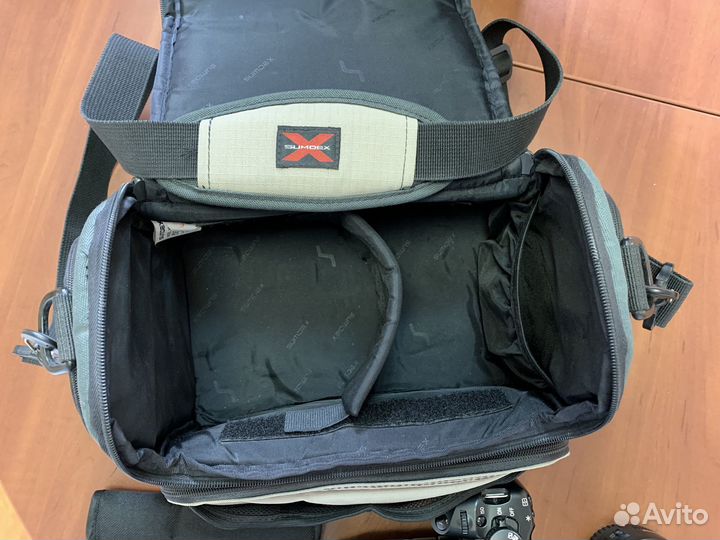 Зеркальный фотоаппарат Canon EOS 450D Kit