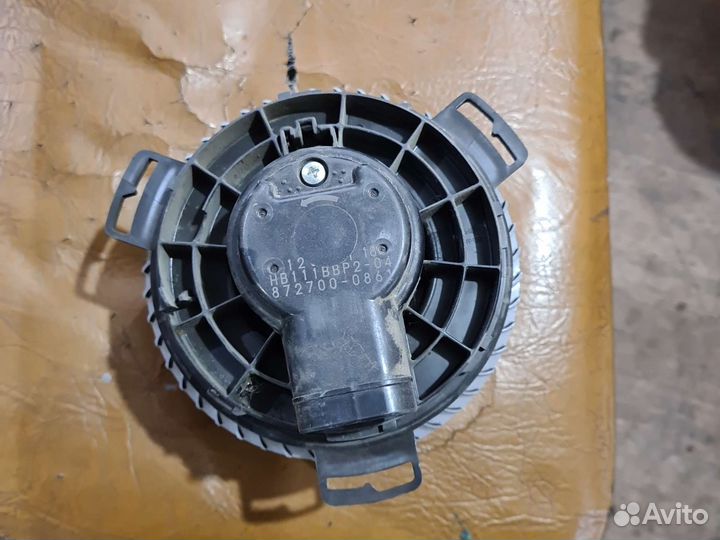 Вентилятор (Моторчик) отопителя mazda 3 bl