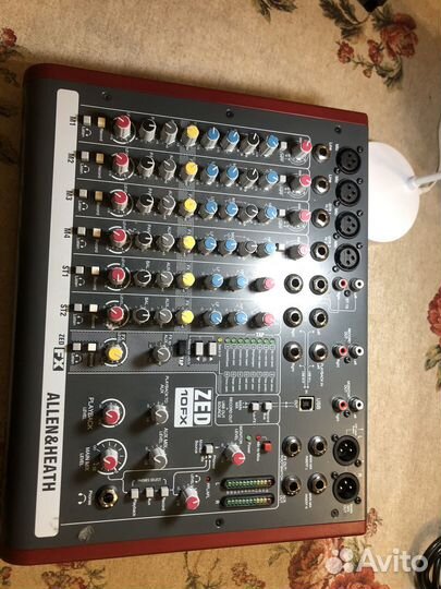 Микшерный пульт Allen Heath 10 fx