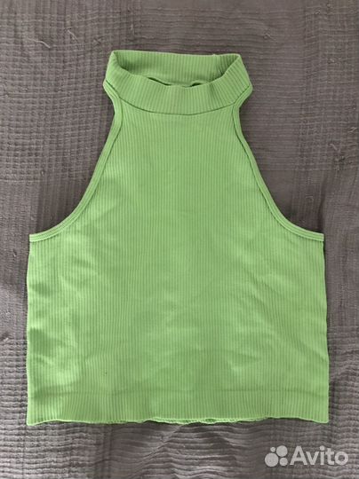 Костюм топ и велосипедки, зеленый