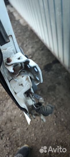 Передняя правая дверь Ford Transit 2006-2013