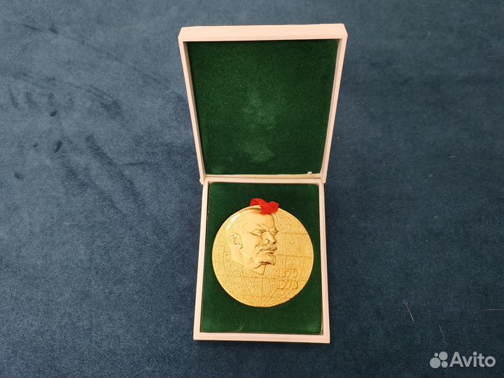 Настольная медаль 100 лет Ленина 1870 - 1970 год
