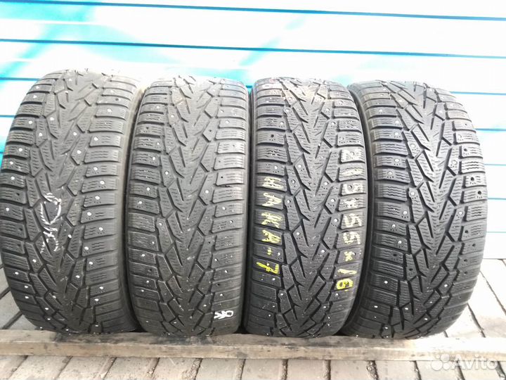 Nokian Tyres Hakkapeliitta 7 215/55 R16 91H