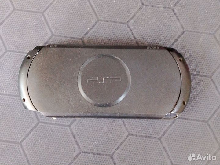 Sony psp e1008