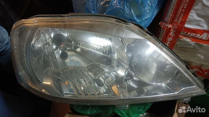 Фара renault logan 1 рестайлинг