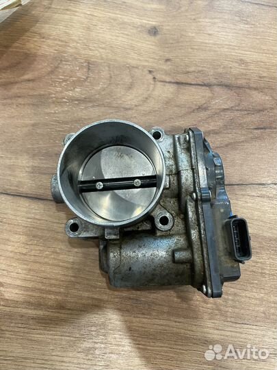 Дроссельная заслонка