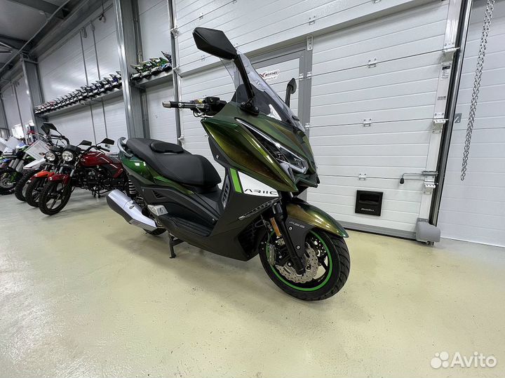 Максискутер ariic 318