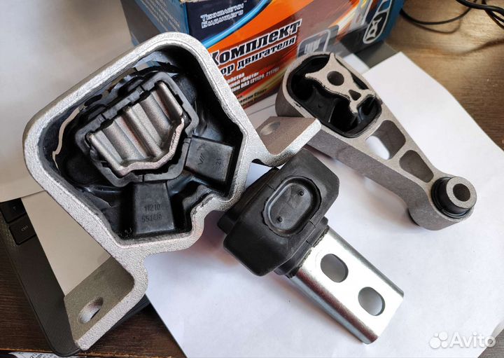 Комплект опор двигателя Vesta серии Спорт