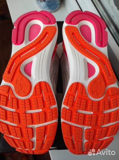 Under Armour Hovr Sonic 6 BRZ