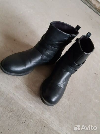 Кожаные ботинки
