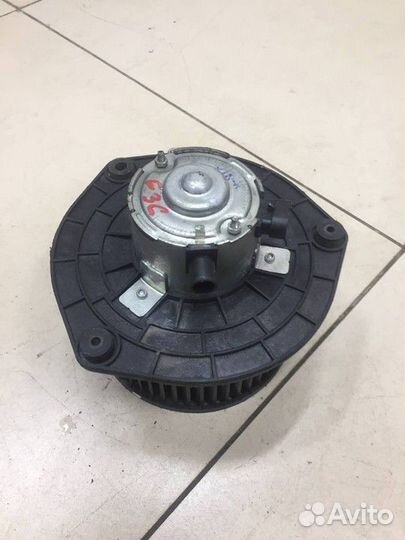 Моторчик отопителя Chevrolet Niva