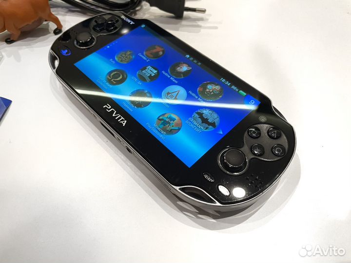 Sony Vita (oled) 33GB прошитая + много игр