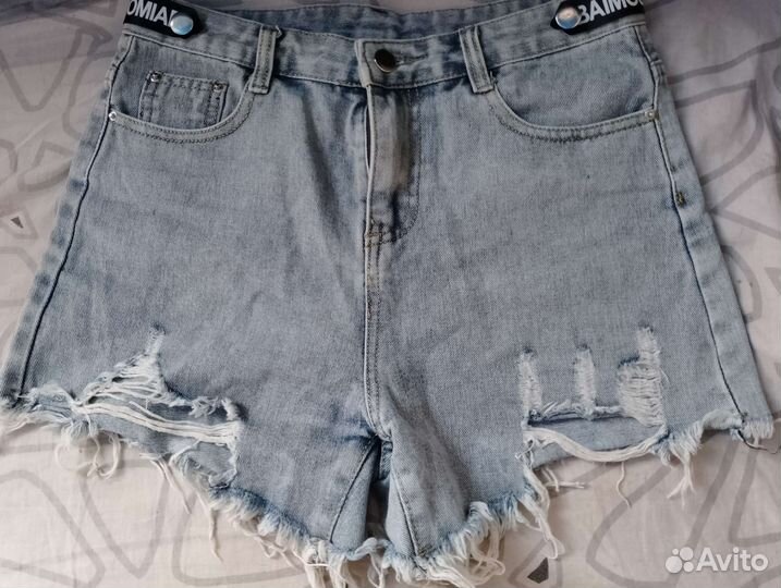 Джинсовые шорты