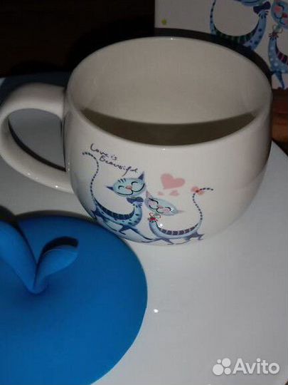 Новая кружка с силиконовой крышкой, Фарфор 330 мл