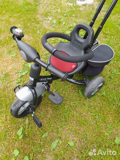 Детский трехколесный велосипед