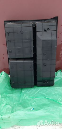 Chevrolet captiva вещевой ящик