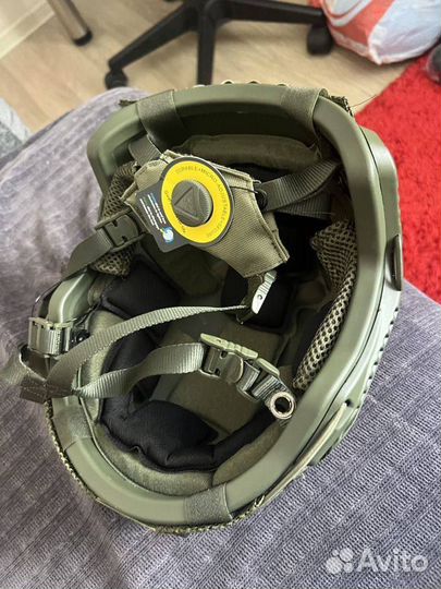 Военный шлем тактический