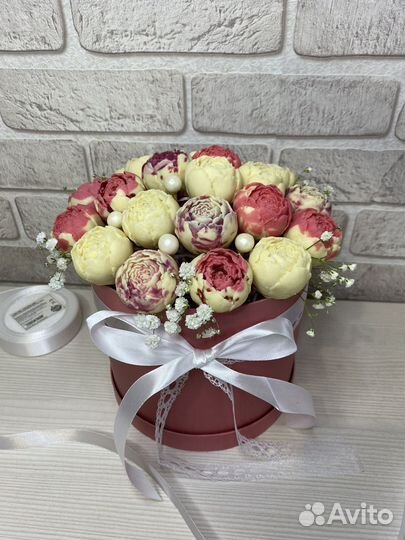 Шоколадные наборы, подарки,букеты