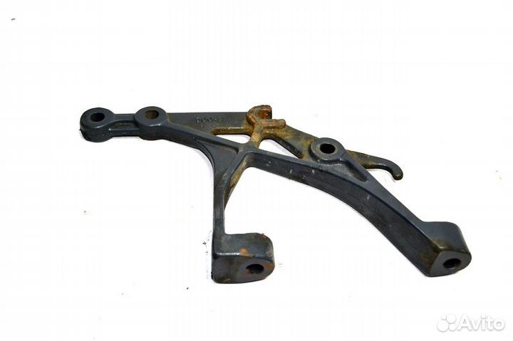 Кронштейн ящика аккумулятора scania G-series (01.0