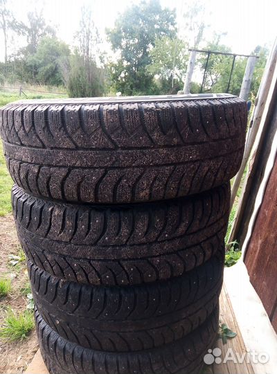 Bridgestone Ice Cruiser 7000 185/65 R15