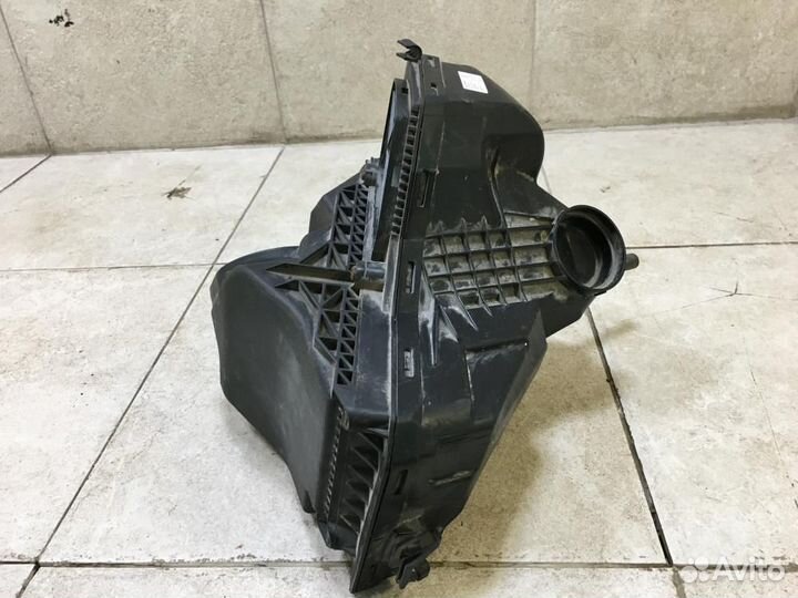 Корпус воздушного фильтра Audi А4 В8 8K2