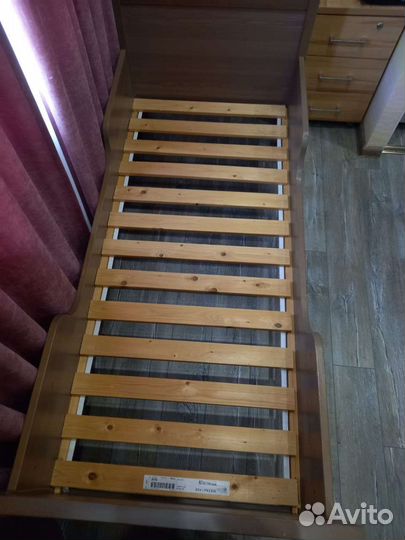 Детская кровать IKEA с матрасом