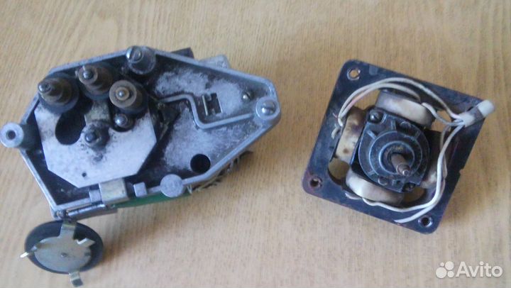 Двигатель для проигрывателя грампластинок