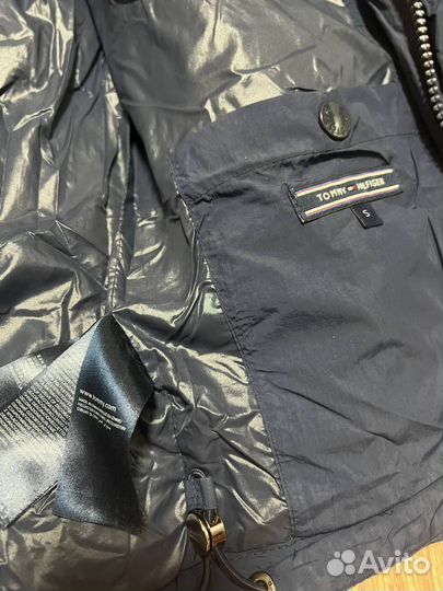 Tommy Hilfiger куртка S