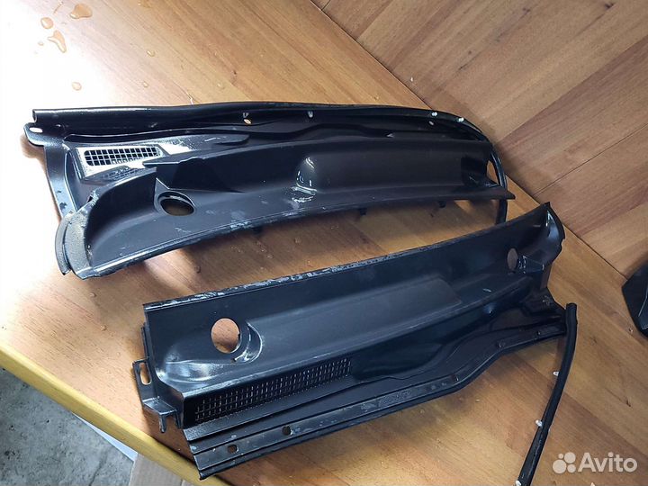 Toyota hilux 2015- жабо левое