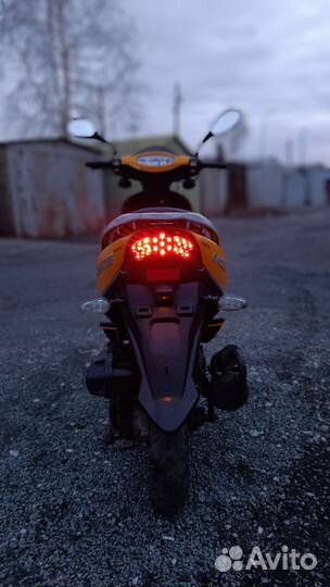 Скутер мопед Racer