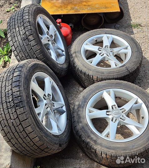 Литые диски R16 Audi A4 B8