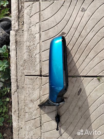 Зеркало правое Москвич 2141