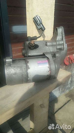 Стартер toyota hi-lux 1995 3L