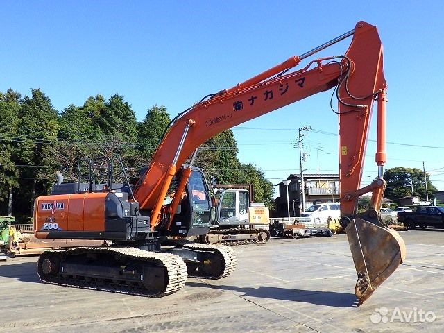 Гусеничный экскаватор Hitachi ZX200, 2019