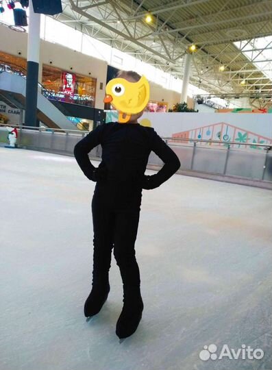 Комбинезон для фигурного катания