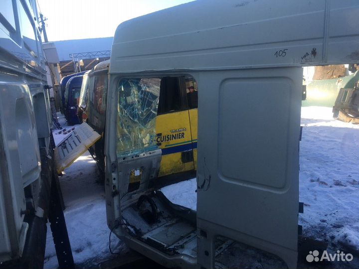 Четверть кабины левая Daf XF105