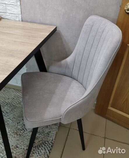 Комплект стульев для кухни 4 шт